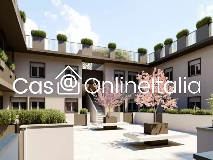 Immagine 8 di Locale commerciale in vendita  in Viale della Repubblica 171 a Prato