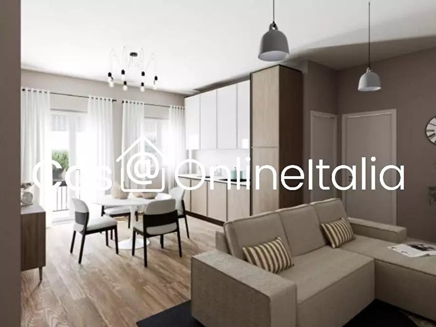 Immagine 10 di Locale commerciale in vendita  in Viale della Repubblica 171 a Prato