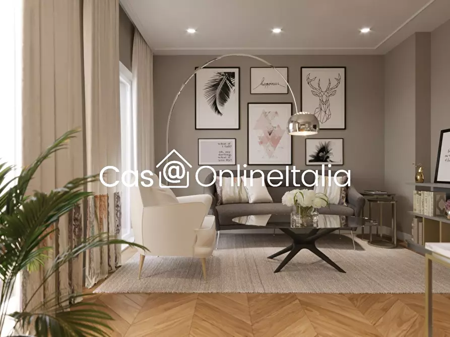 Immagine 1 di Locale commerciale in vendita  in Viale della Repubblica 171 a Prato