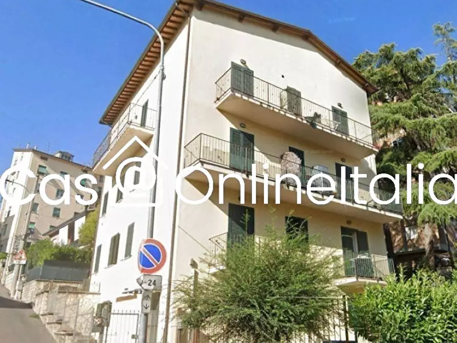 Immagine 3 di Appartamento in vendita  in Via Vittorio Alfieri 26 a Perugia