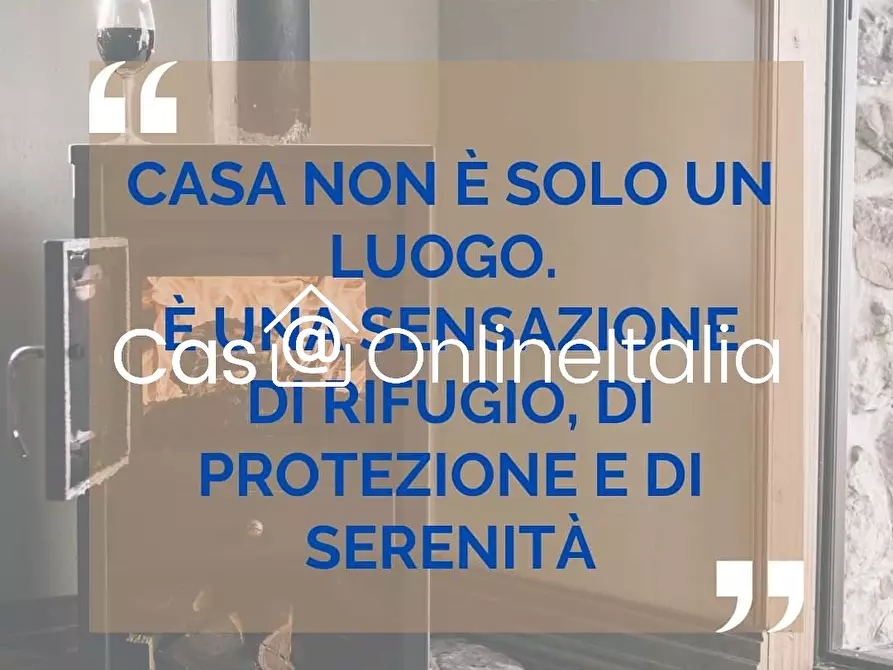 Immagine 10 di Appartamento in vendita  in Via Liguria 19 a Catania