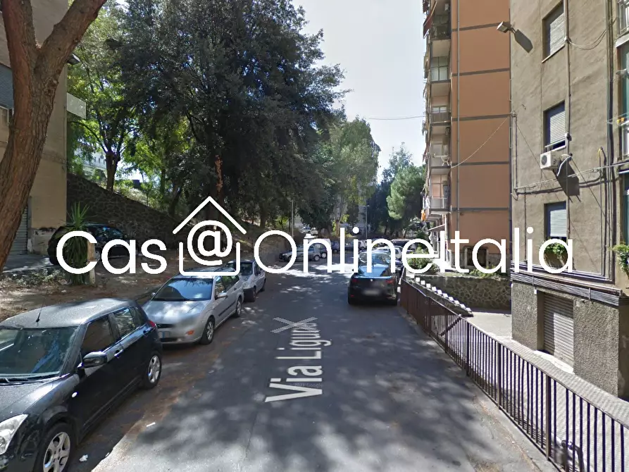 Immagine 1 di Appartamento in vendita  in Via Liguria 19 a Catania