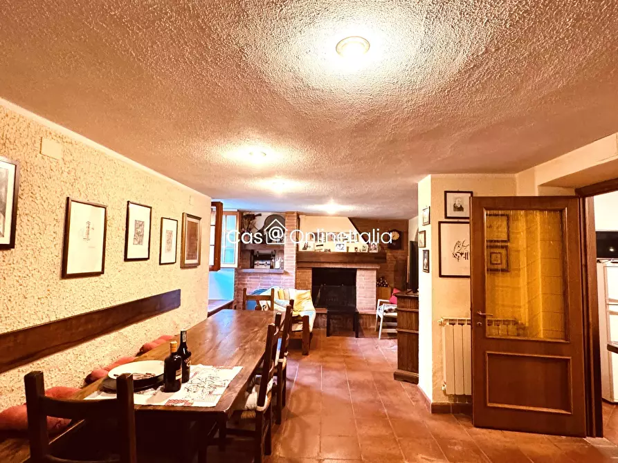 Immagine 17 di Casa indipendente in vendita  in Piazza Baroni 5 a Vaiano