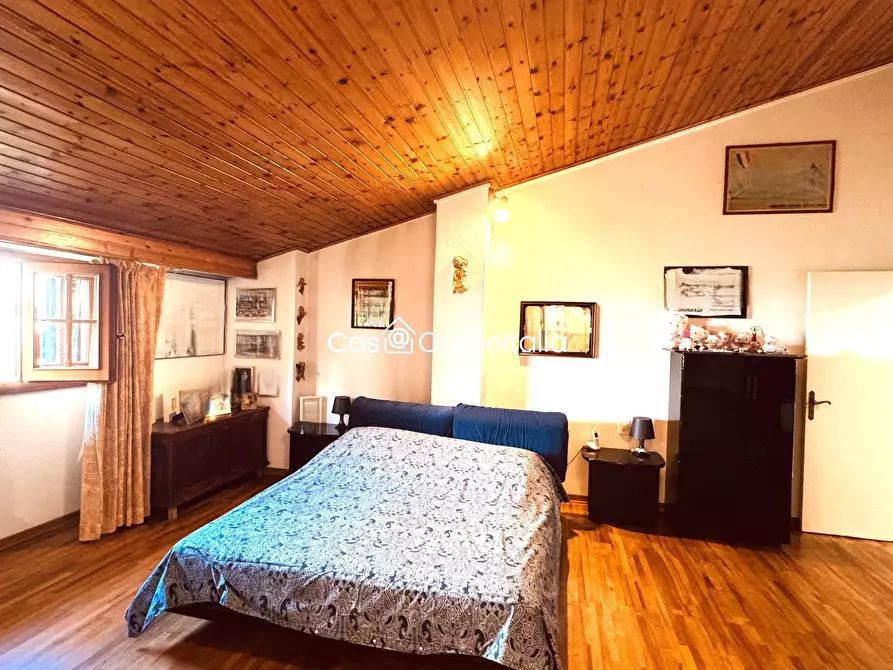 Immagine 25 di Casa indipendente in vendita  in Piazza Baroni 5 a Vaiano