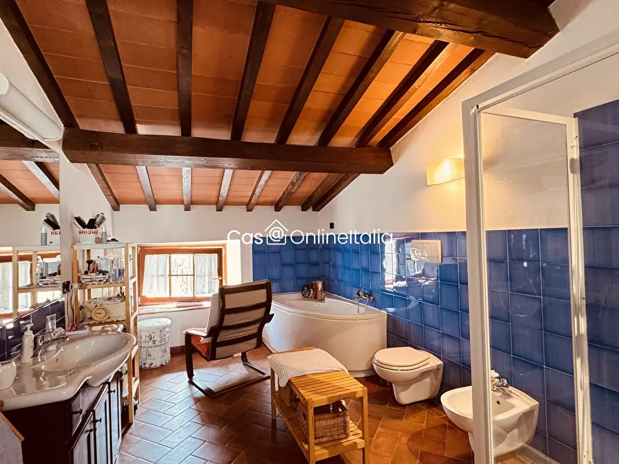 Immagine 29 di Casa indipendente in vendita  in Piazza Baroni 5 a Vaiano