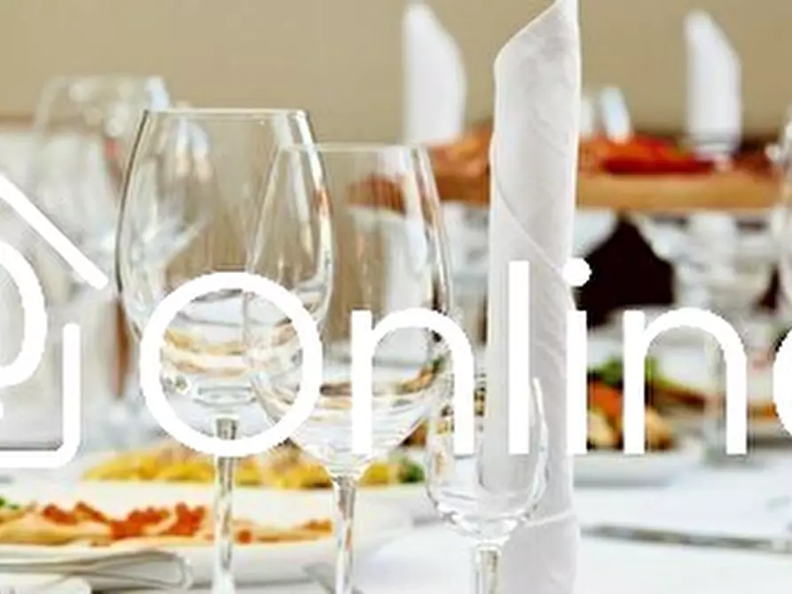 Immagine 1 di Bar / Ristorante in vendita  in Via Felice Cavallotti 22 a Prato