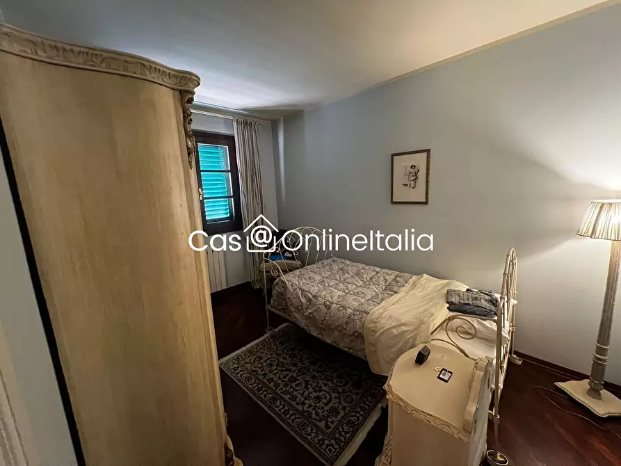 Immagine 9 di Villa in vendita  in Viale Fratelli Cervi 14 a Prato