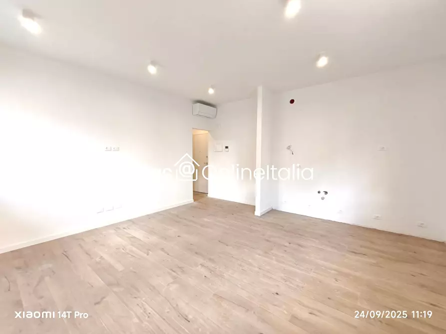 Immagine 4 di Appartamento in vendita  in Via Fiorentina 20 a Prato