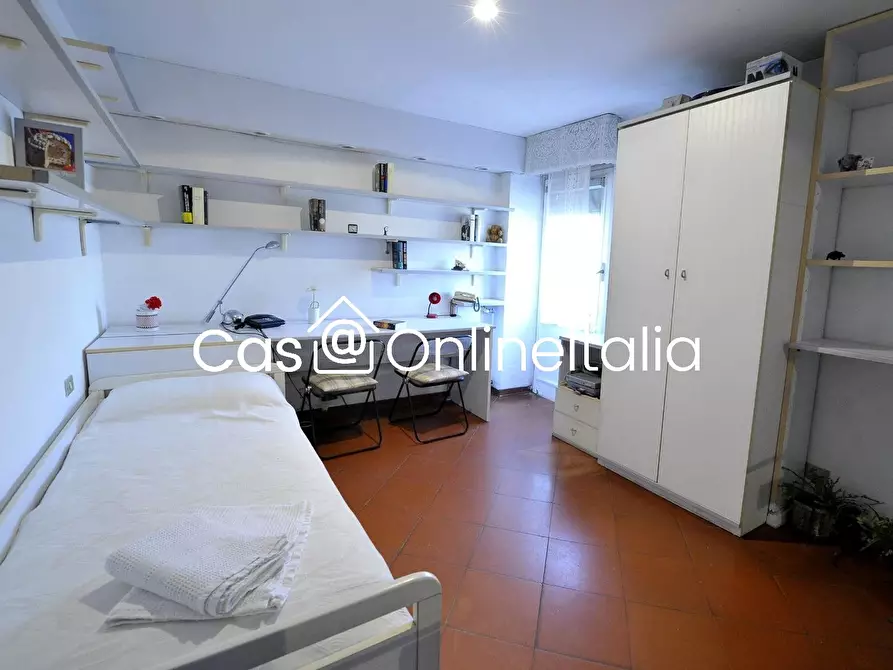 Immagine 13 di Appartamento in affitto  in Viale Alfredo Belluomini a Viareggio