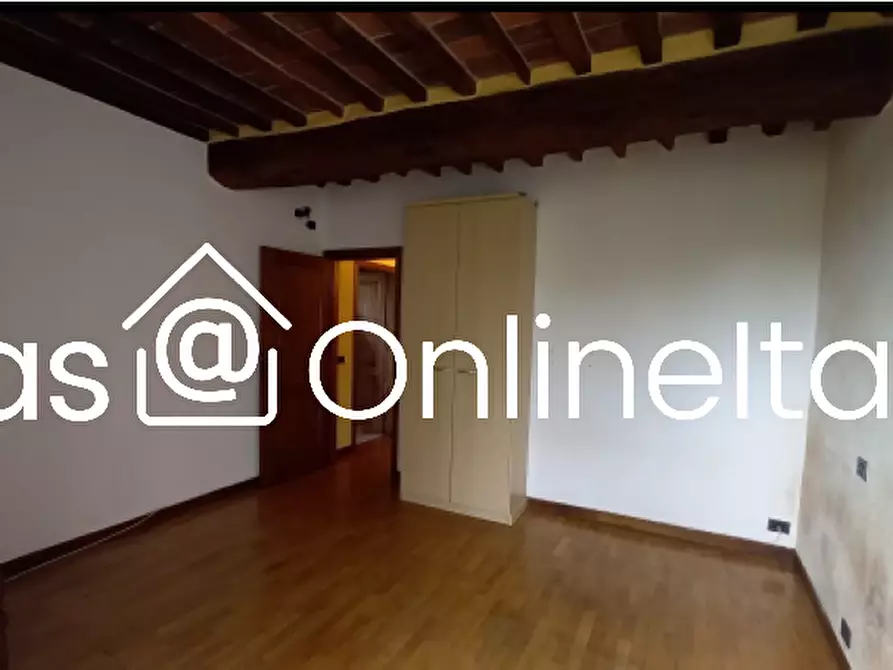 Immagine 8 di Appartamento in vendita  in Via della Chiesa XI 370 a Lucca