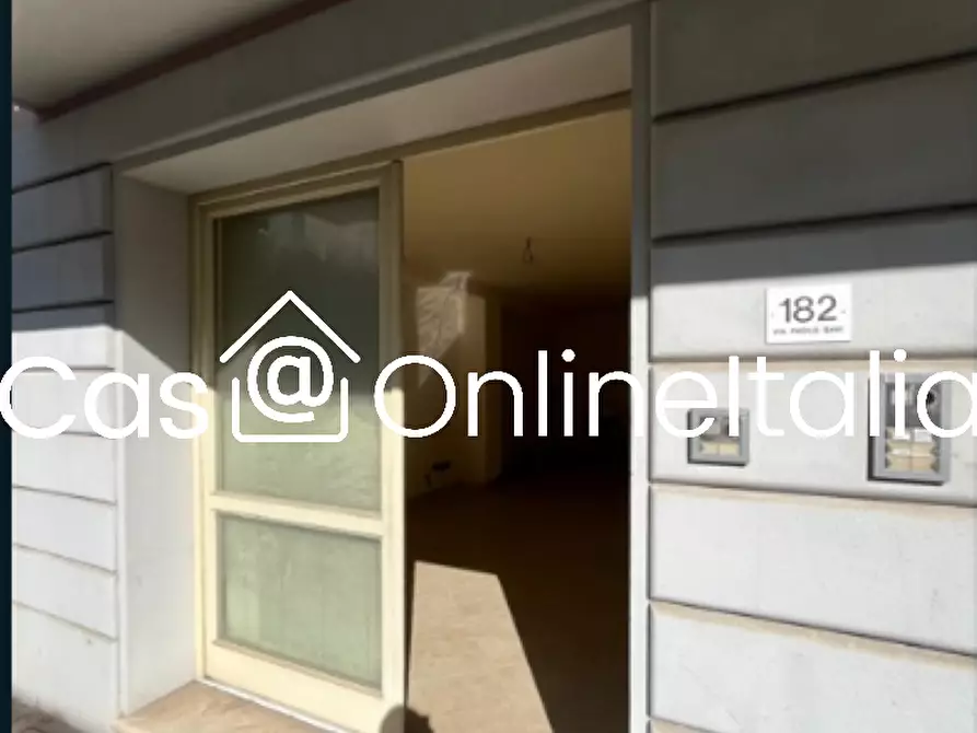 Immagine 1 di Appartamento in vendita  in Via Paolo Savi 182 a Viareggio