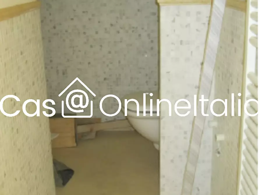 Immagine 4 di Appartamento in vendita  in Via Scutari 17 a Viareggio