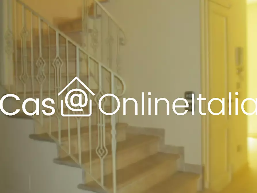 Immagine 10 di Appartamento in vendita  in Via Scutari 17 a Viareggio