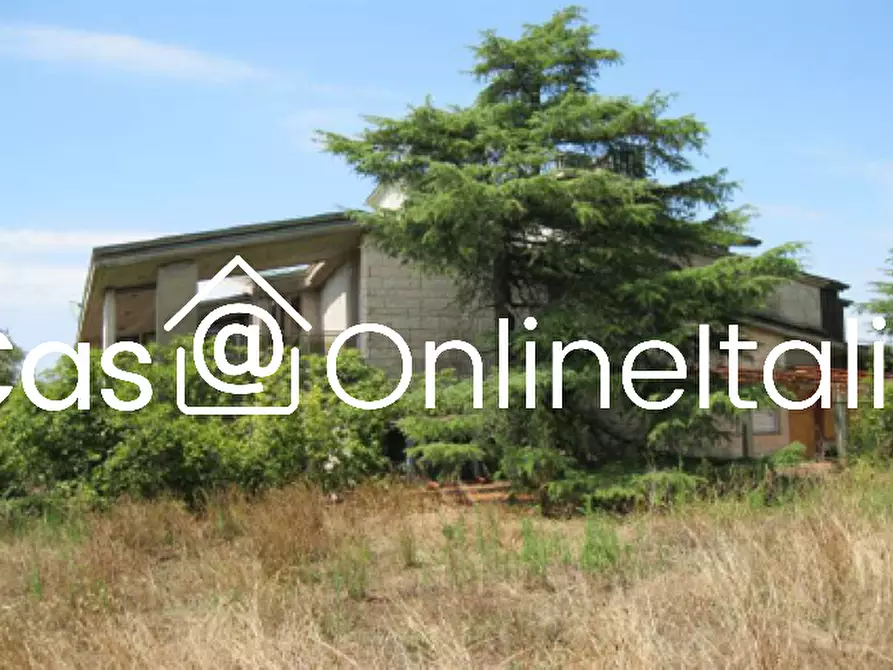 Immagine 3 di Casa bifamiliare in vendita  in Via del Monticello 157 a Massarosa