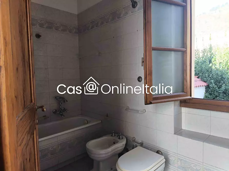 Immagine 25 di Casa indipendente in vendita  in Via Firenze 221 a Prato