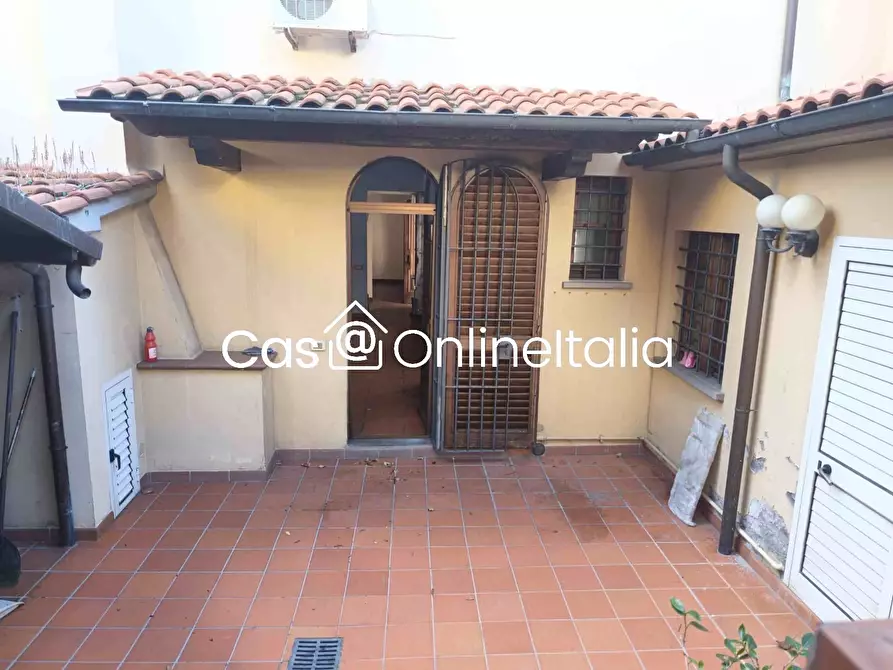 Immagine 37 di Casa indipendente in vendita  in Via Firenze 221 a Prato