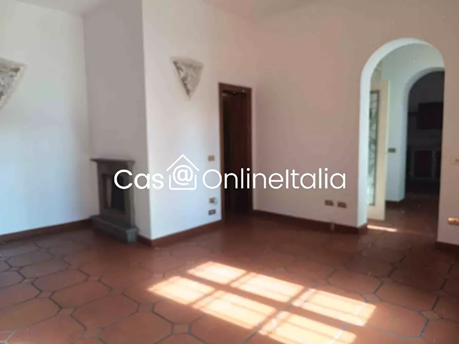 Immagine 17 di Casa indipendente in vendita  in Via Firenze 221 a Prato