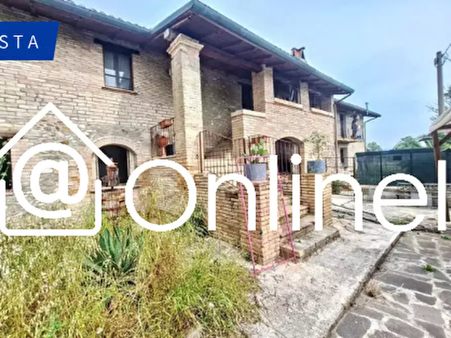 Immagine 1 di Casa indipendente in vendita  in Via Lenin 28 a Bastia Umbra