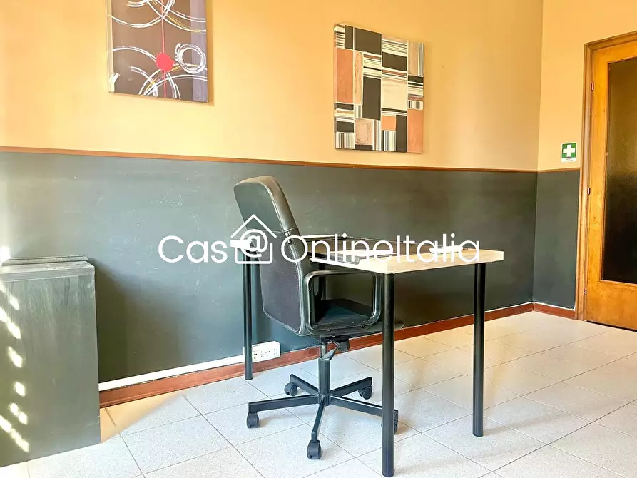 Immagine 15 di Ufficio in affitto  in Via Giuseppe Valentini 8 a Prato