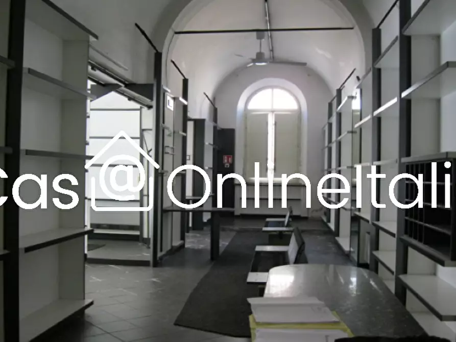 Immagine 1 di Appartamento in vendita  in Via Giuseppe Mazzini 20 a Viareggio