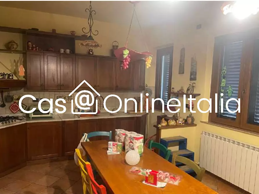 Immagine 4 di Appartamento in vendita  in Via Genova 7 a Castiglione Del Lago