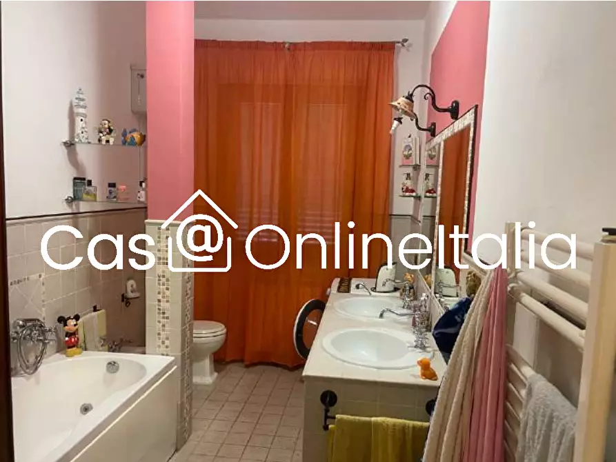 Immagine 5 di Appartamento in vendita  in Via Genova 7 a Castiglione Del Lago