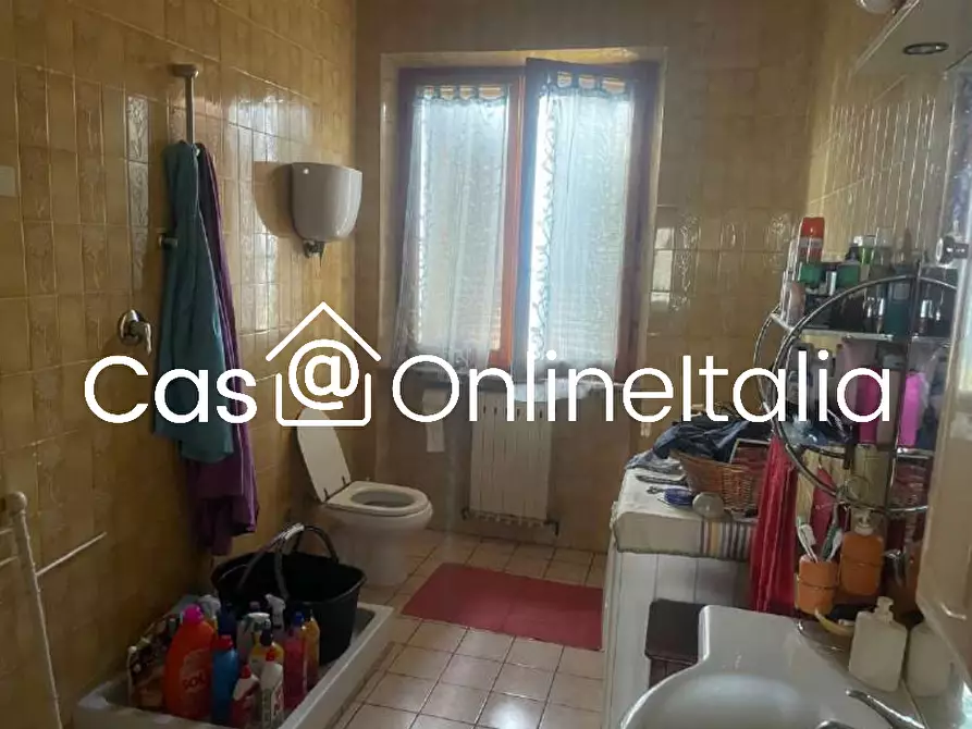 Immagine 9 di Appartamento in vendita  in Via Genova 7 a Castiglione Del Lago