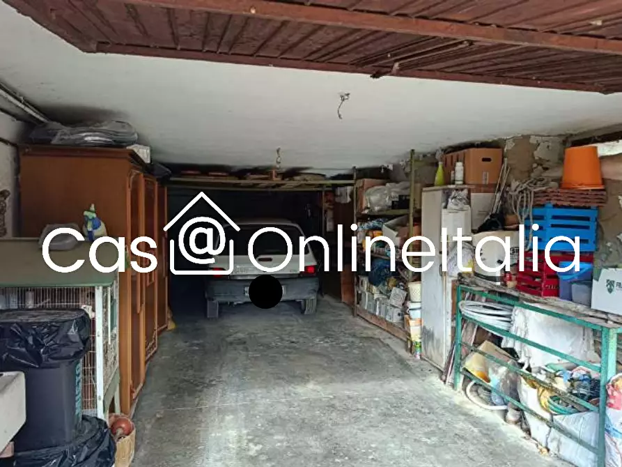 Immagine 10 di Appartamento in vendita  in Via Genova 7 a Castiglione Del Lago