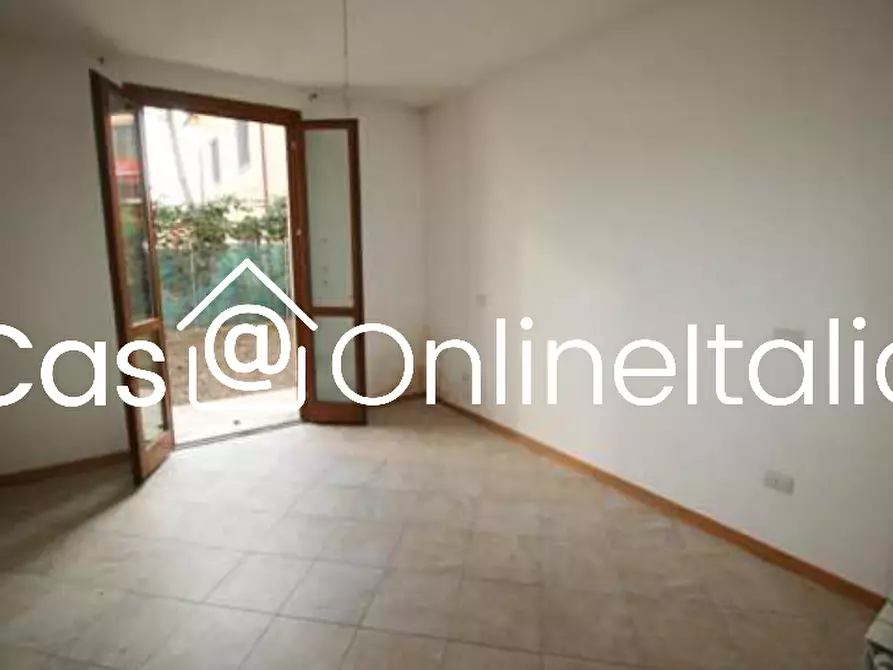 Immagine 10 di Appartamento in vendita  in via di Pulecino 51 a Lucca