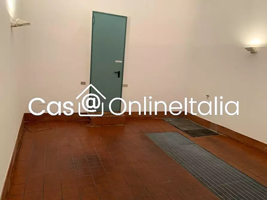 Immagine 25 di Palazzo in vendita  in Corso Bersaglieri 25 a Perugia