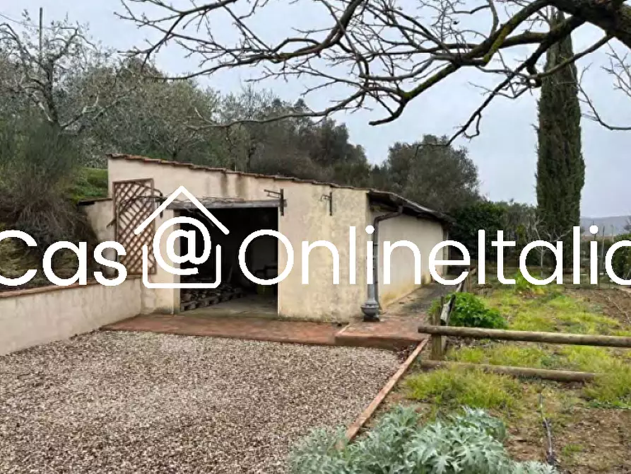 Immagine 3 di Villa in vendita  in SP319 27 a Magione