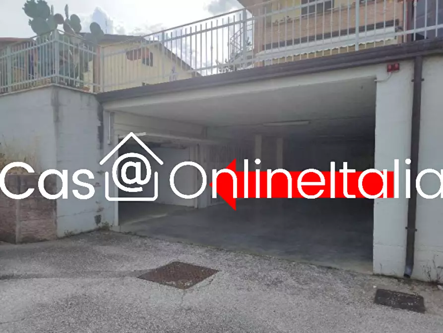 Immagine 8 di Appartamento in vendita  in Via dell'Aerostato 7 a Perugia