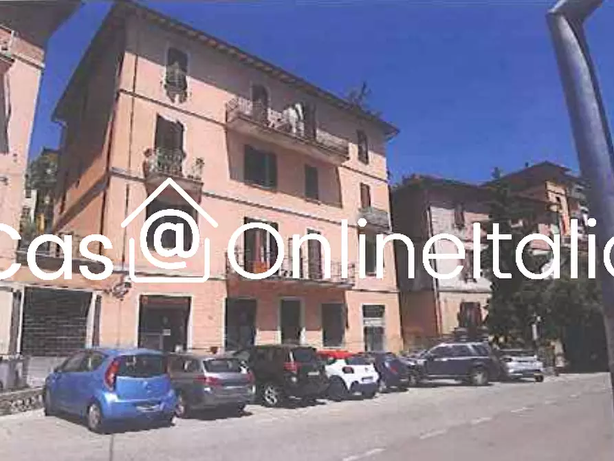 Immagine 1 di Negozio in vendita  in Strada Eugubina 16 a Perugia