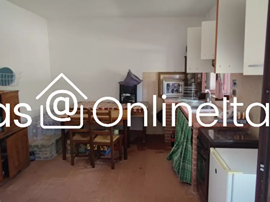 Immagine 9 di Appartamento in vendita  in Via del Lago 17 a Panicale