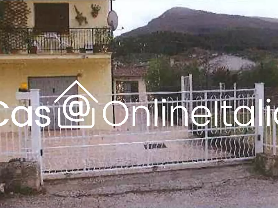 Immagine 8 di Appartamento in vendita  in Via Fratelli Cairoli 23 a Gualdo Tadino