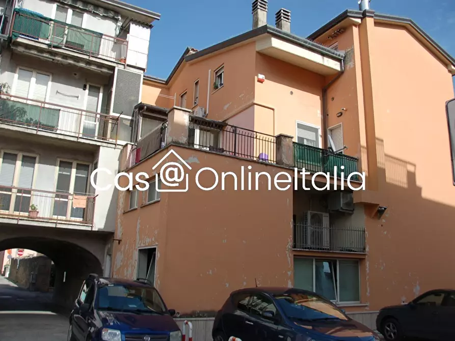 Immagine 3 di Appartamento in vendita  in Via Vittorio Veneto 26 a Bastia Umbra