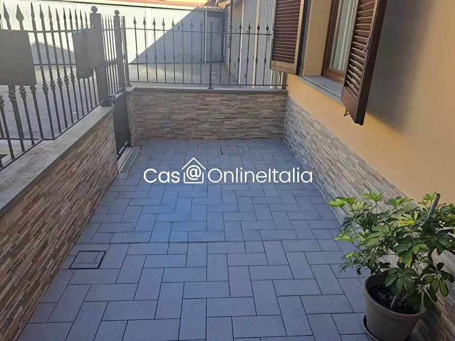 Immagine 32 di Casa indipendente in vendita  in Via dei Mori a Campi Bisenzio