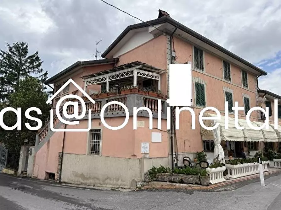 Immagine 4 di Appartamento in vendita  in Via Sarzanese 7965 a Massarosa