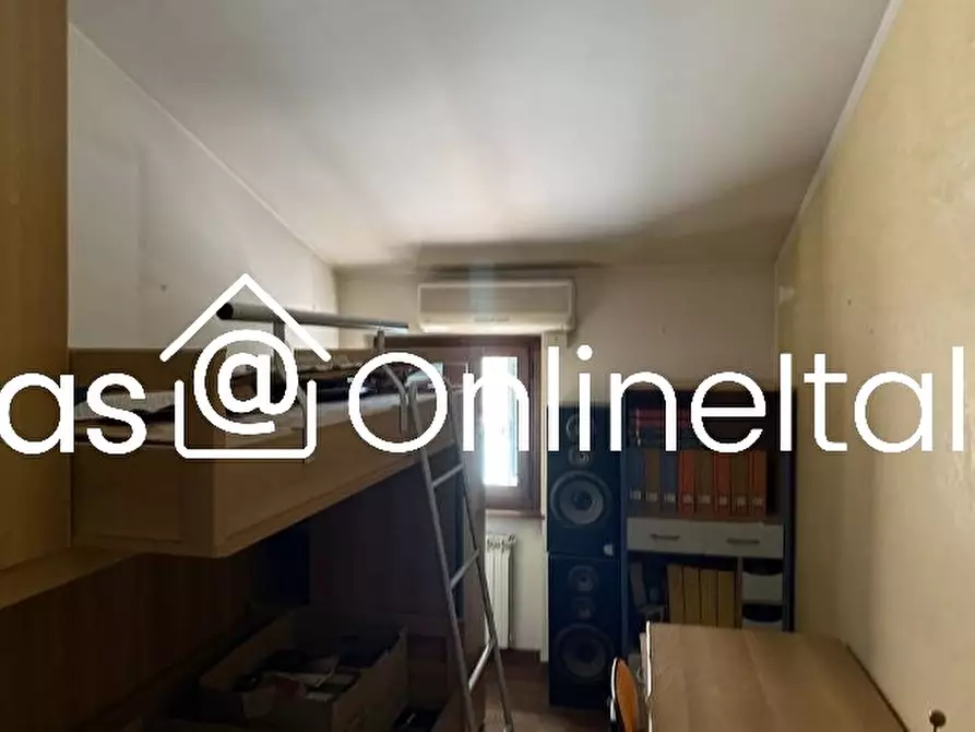 Immagine 29 di Appartamento in vendita  in Via Sarzanese 7965 a Massarosa