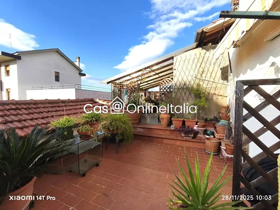Immagine 22 di Appartamento in vendita  in Via Francesco Ferrucci 588 a Prato