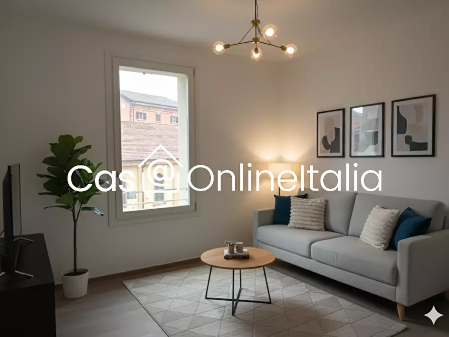 Immagine 9 di Appartamento in vendita  in Corso Benedetto Cairoli 11 a Reggio Nell'emilia