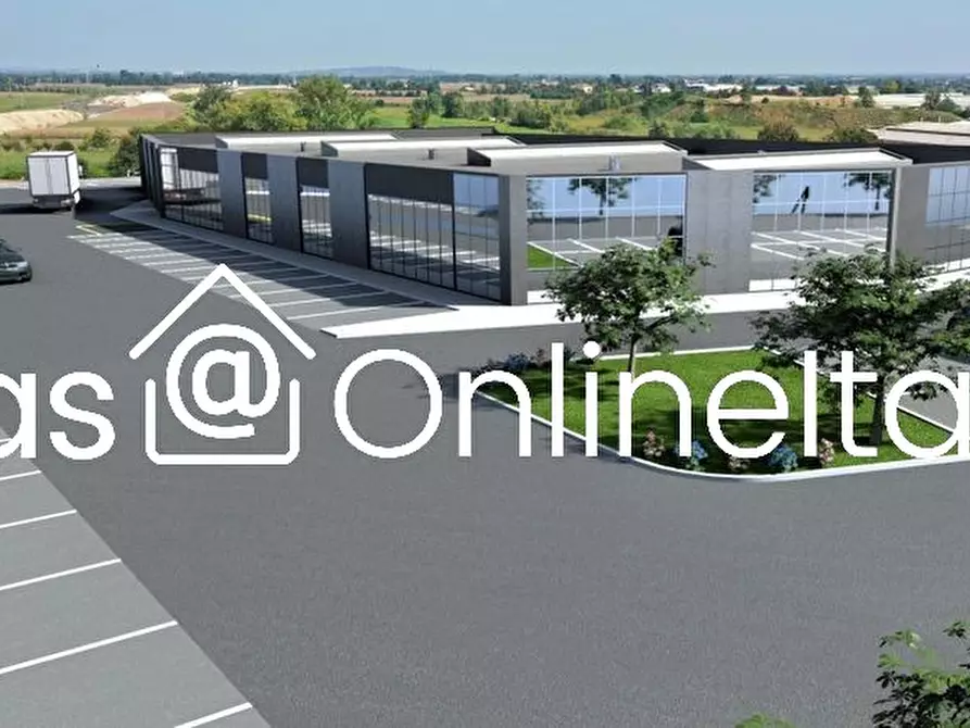 Immagine 4 di Magazzino in vendita  in Via Gorizia a Pistoia