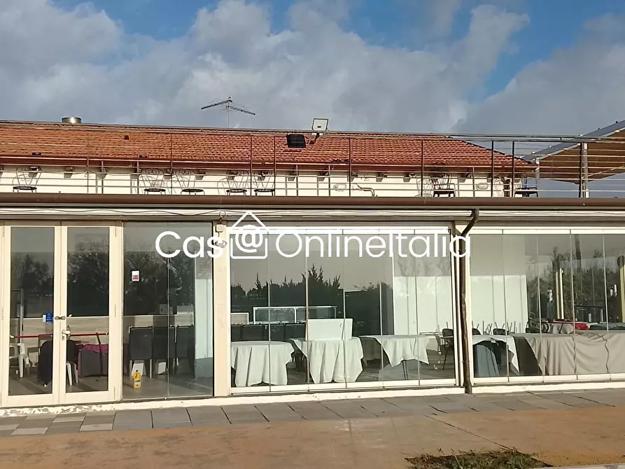 Immagine 3 di Bar / Ristorante in affitto  in Viale Europa a Viareggio