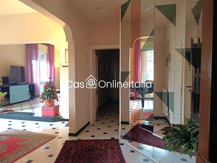 Immagine 6 di Appartamento in vendita  in Via Cava 118 a Prato