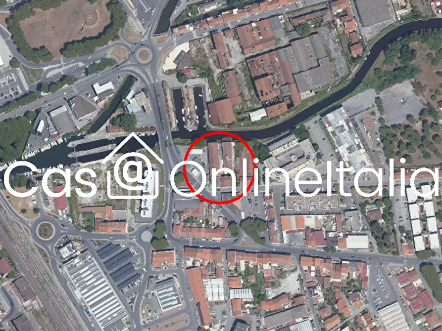 Immagine 2 di Appartamento in vendita  in Via Aurelia Sud a Viareggio