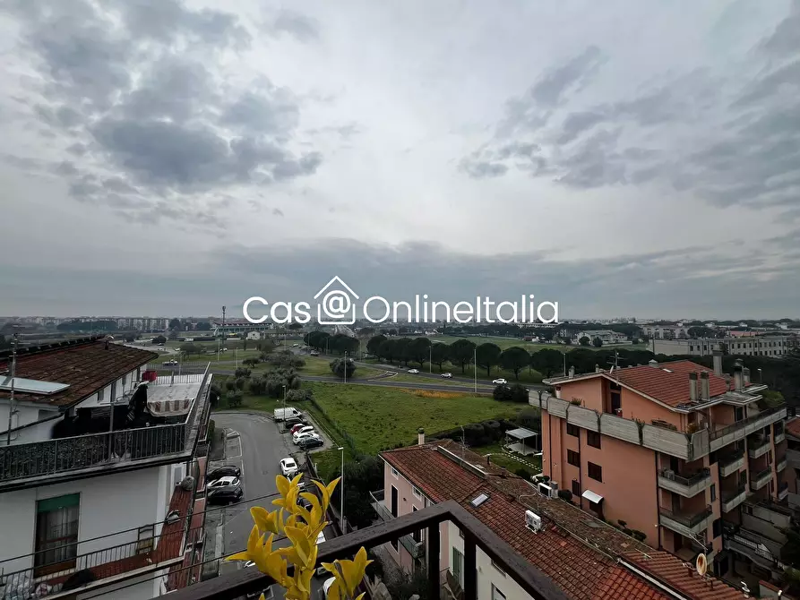 Immagine 16 di Appartamento in vendita  in Via Carlo Forlanini 47 a Prato