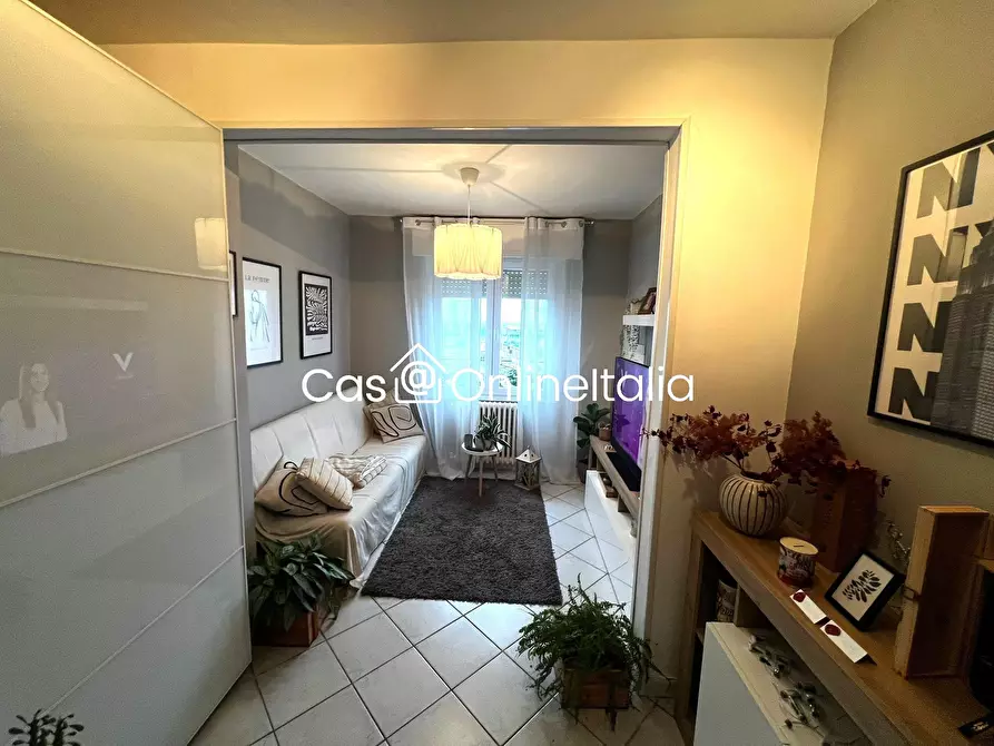 Immagine 6 di Appartamento in vendita  in Via Carlo Forlanini 47 a Prato