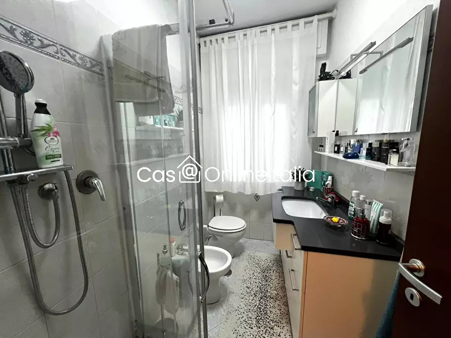 Immagine 11 di Appartamento in vendita  in Via Carlo Forlanini 47 a Prato