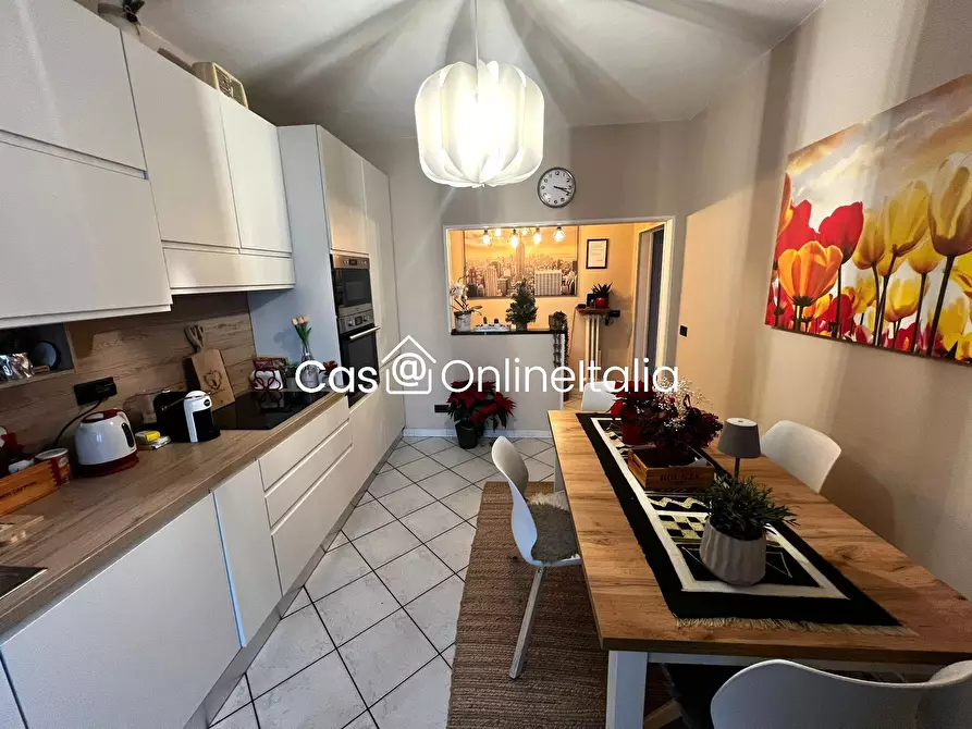 Immagine 2 di Appartamento in vendita  in Via Carlo Forlanini 47 a Prato