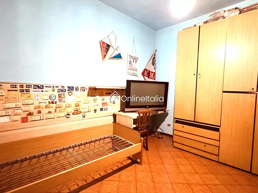 Immagine 26 di Appartamento in vendita  in Viale Borgo Valsugana 167 a Prato